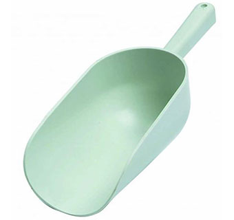 1 PT. Feed Scoop-White