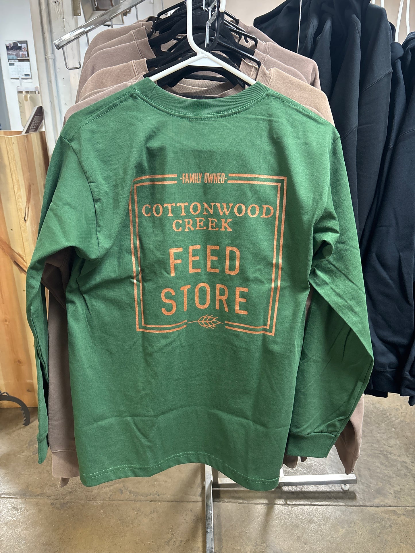 CC Feed Store Long Sleeve Pocket T-Shirt - Forest Green